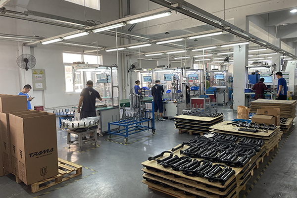 Why are there MOQ and differentiated pricing?